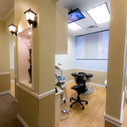 Middleton family dental - Leeds. Belle Isle Family Dental Surgery. Belle Isle Family Dental Surgery is a dental practice in Leeds and is located at Middleton Road, Belle Isle, Leeds, West Yorkshire, LS10 3DZ. Patients can contact Belle Isle Family Dental Surgery on phone at 01132 776606 for appointments. This clinic was started on 01 April, 2006 to provide …